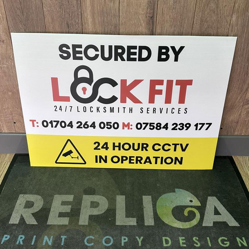 Lock Fit correx signage
